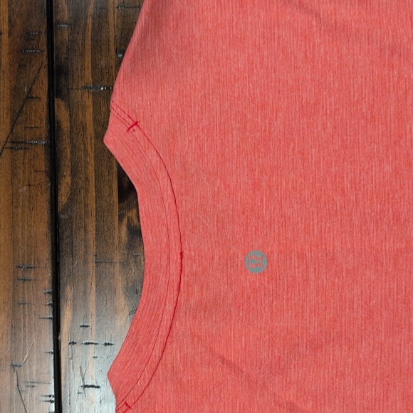 Lululemon t.h.e crew short sleeve - Picture 8 of 10
